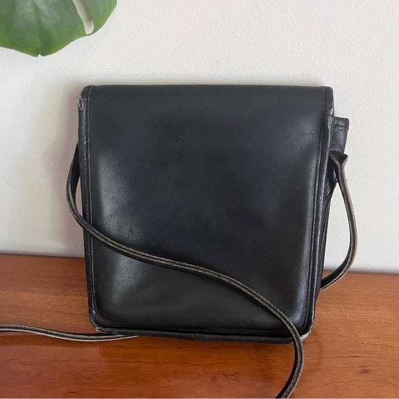 Coach Vintage Leather Flap Mini Crossbody Bag - Picture 12 of 12